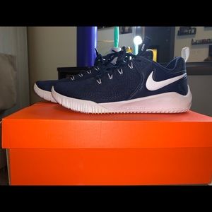 Women’s Nike Zoom Hyperace 2 sneakers